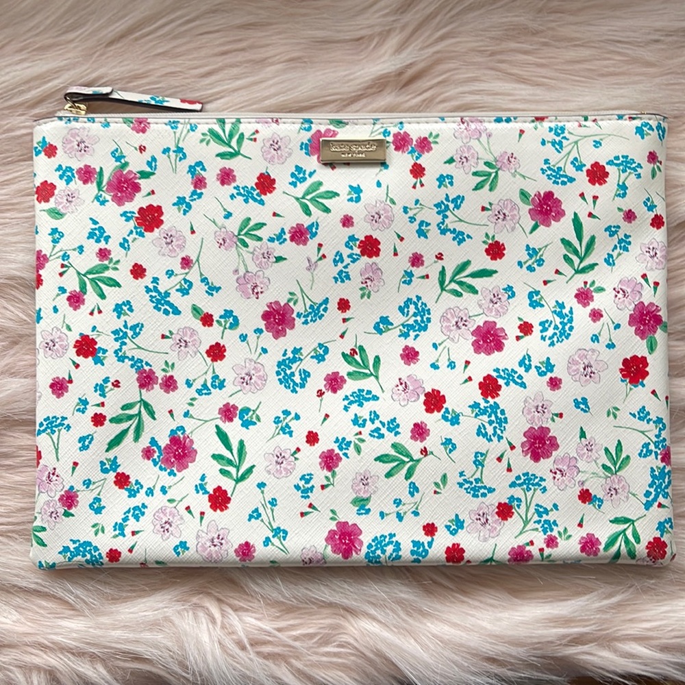 Kate spade floral pouch